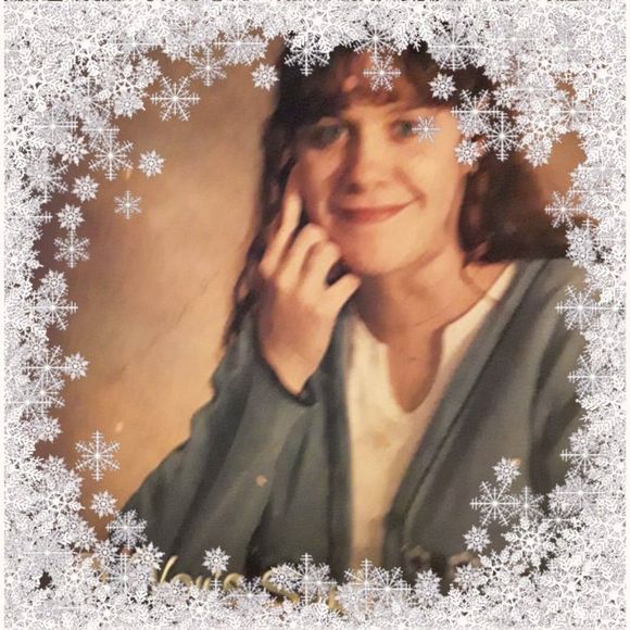 Meet your Posher, Sabrina - Picture 1 of 1